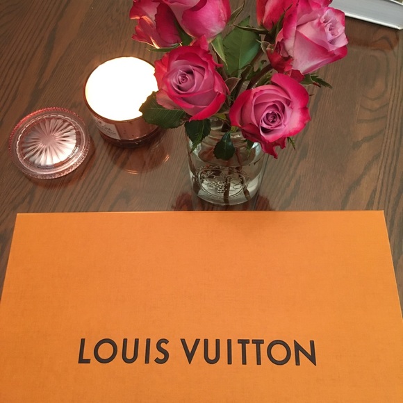 SOLD LV Pochette Metis Monogram - Picture 12 of 15